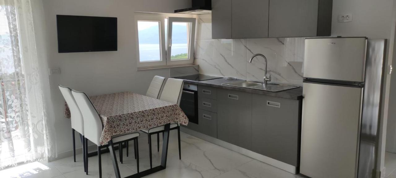 Apartments Inbox Kostrena Exterior photo